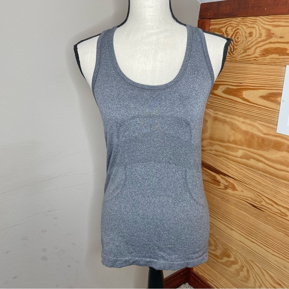 Lululemon Swiftly Tech Racerback Tank Top in Heathered Black Grey 6 W1960S